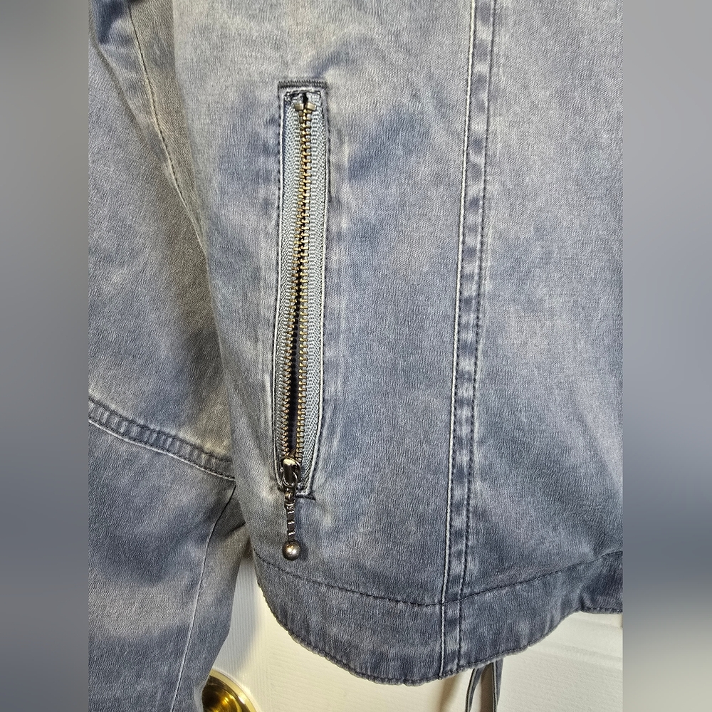 Harley-Davidson Blue Denim Jacket - Picture 6 of 16